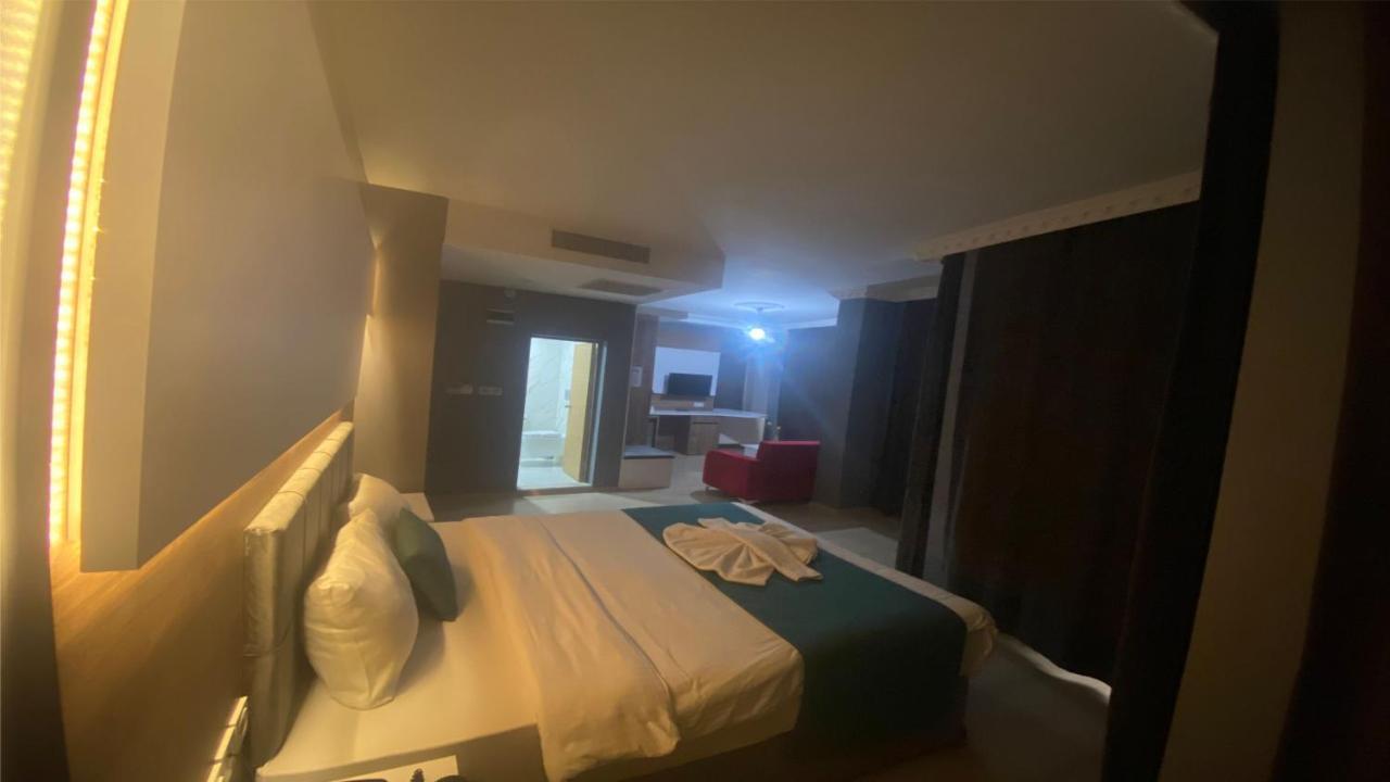 Hotel Bozoogullari Batman Buitenkant foto